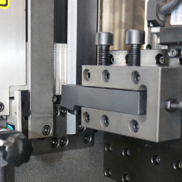 EJON Bending Machine-Y20L