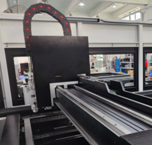 Laser Cutting Machine