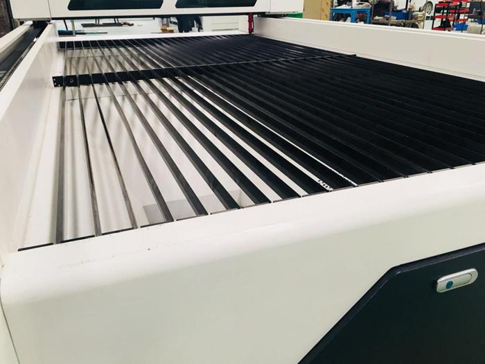 1325 CO2 Laser Cutting Machine